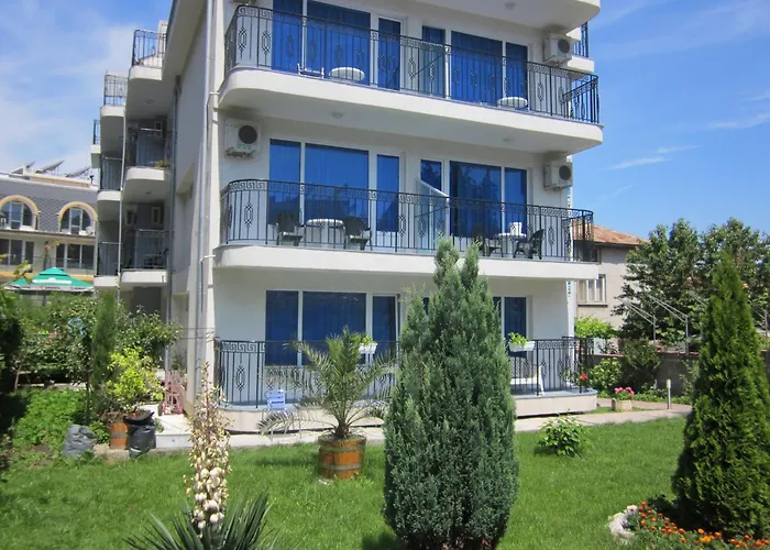 Hotel Albatros 2 Family 2*