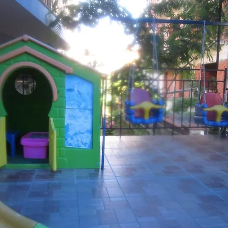 Albatros 2 Family 2* Kiten (Burgas)