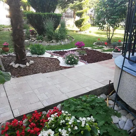 Ξενοδοχείο Albatros 2 Family