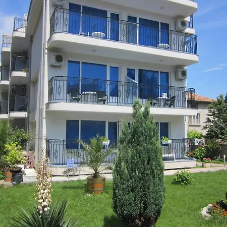 Hotel Albatros 2 Family 2*